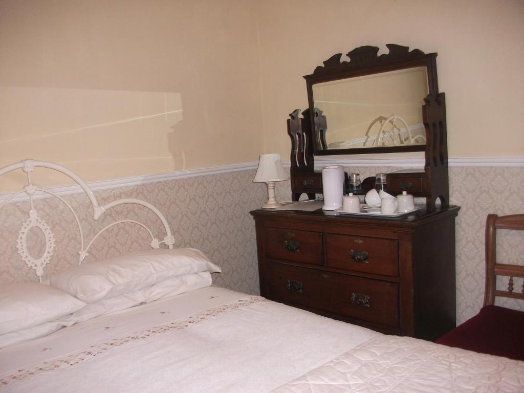 رينفيلي Fuchsia House Bed And Breakfast Connemara الغرفة الصورة
