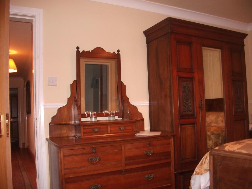 رينفيلي Fuchsia House Bed And Breakfast Connemara الغرفة الصورة