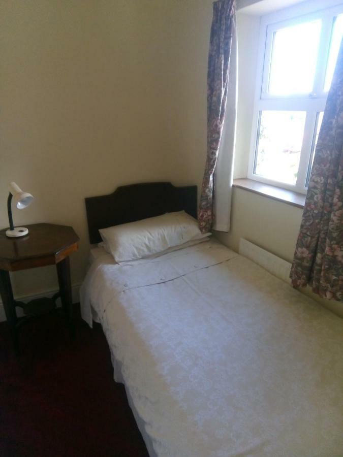 رينفيلي Fuchsia House Bed And Breakfast Connemara المظهر الخارجي الصورة